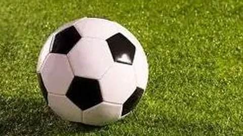 惊！埃基蒂克英超46秒闪电破门，两战狂揽三球，明特关键失误成笑谈