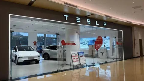 荣耀电竞新品发布，与王者荣耀强强联手